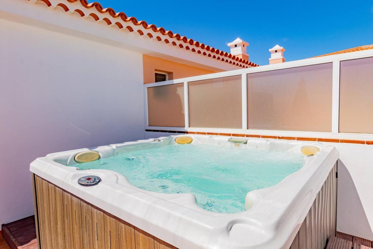 Penthouse Apt With Jacuzzi By Dream Homes Tenerife Puerto de Santiago  Ngoại thất bức ảnh