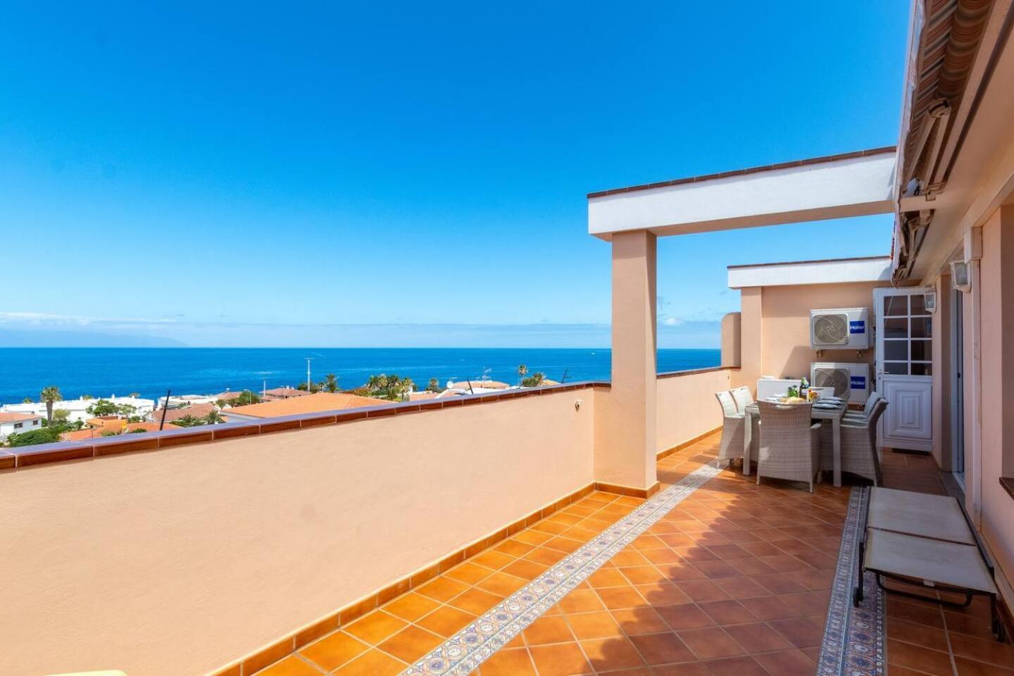 Penthouse Apt With Jacuzzi By Dream Homes Tenerife Puerto de Santiago  Ngoại thất bức ảnh